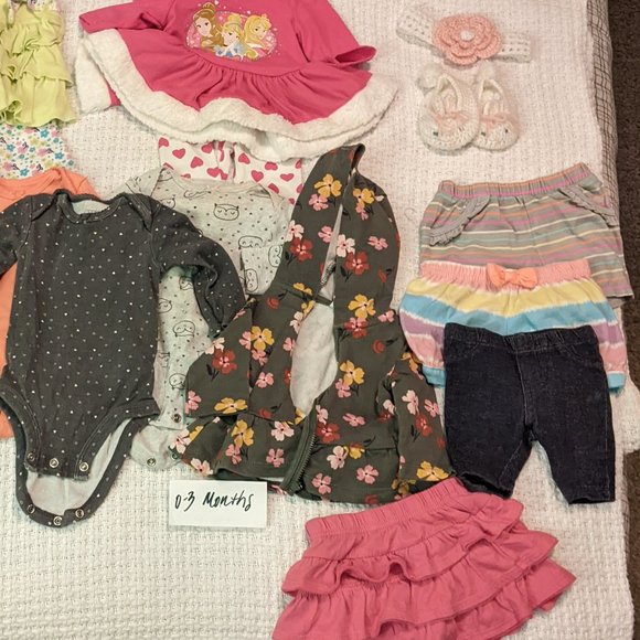 Baby Girl Lot 0-3 Months - 14 pieces - Picture 2 of 5